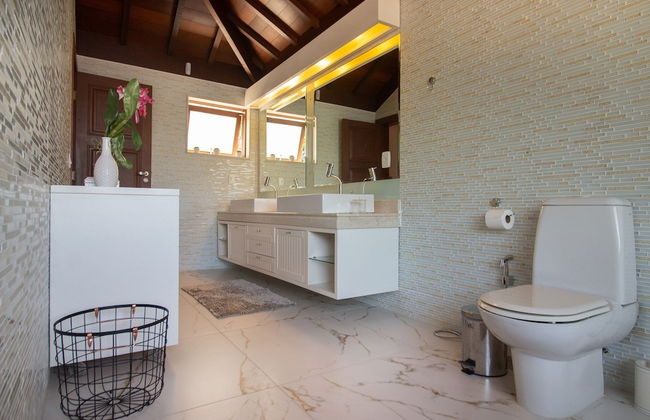 Mansão Pé na Areia Ferradura com 4Suítes - Foto 31