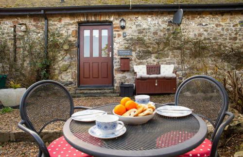 Little Rogeston Cottage Nolton Haven - Photo 24