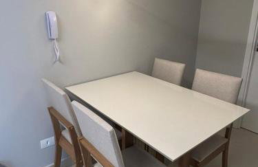 Apartamento 2 Quartos para até 7 Pessoas com Garagem no Portão - Foto 16