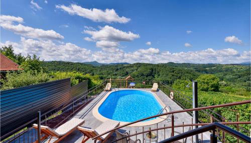 Awesome Home In Jalzabet With Kitchen - Foto 2