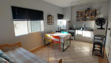 Excelente Apartamento a 1 quadra e meia do mar - Foto 3