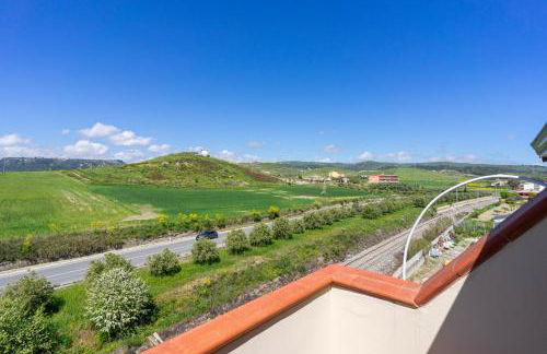 Luxury and Comfort in a Sea View Apartment - Foto 4