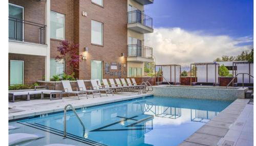 Lux Apt -PoolHotTubGymPrkg-View! - Foto 5