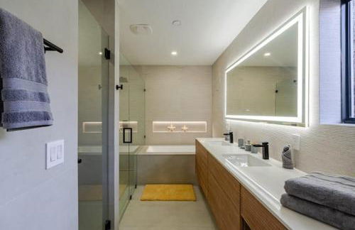 Miami Oasis by Brickell and Beaches - Photo 6