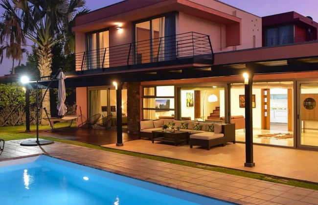 Villa With Private Pool in the Golf Resort - Foto 45