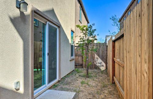 Modern Sacramento House about 12 Mi to Downtown! - Foto 24