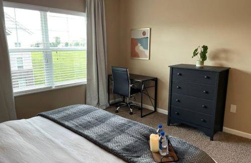 Retreat At The Charles Fast WiFi WasherDryer - Foto 16