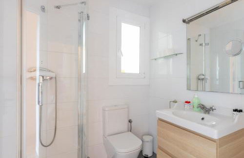 Housalia Guell Gaudi - Photo 16