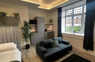 ResiLets - Mood Studio 4 - Town centre studio room with en-suite - Foto 16