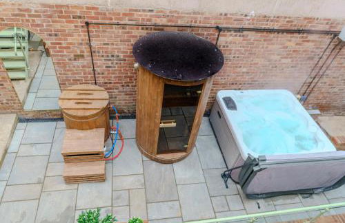 Magistrates Penthouse Suite - Town Centre Apartments with Spa - Foto 34