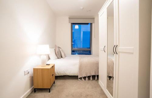 Spacious 3BR Near Wembley Stadium - Sleeps 12 - Foto 12