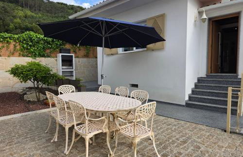 CASTRUM HOUSES - Nature Moledo - Jacuzzi - Sauna - Banho Turc - Bilhar - Matraquilhos - Foto 9