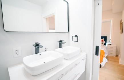 Modern 5BR DC Home Near Metro with Rooftop - Foto 17