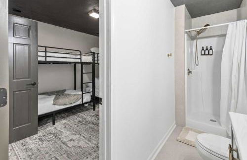 Luxury Home Near Grand Park and Wineries - Foto 32