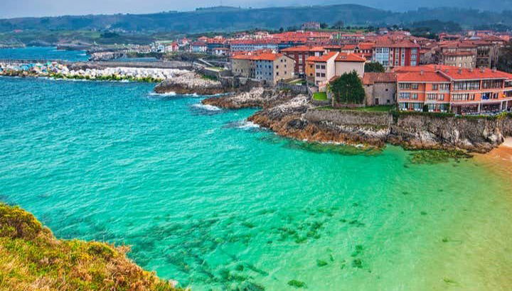 Tour in Oviedo - Photo 1