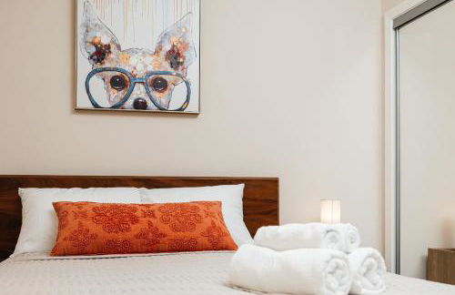 Gorgeous studio steps from The Groove - Foto 19