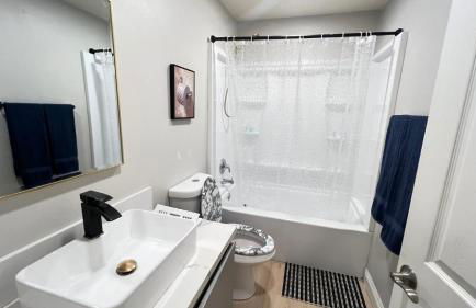 321 W Park El Cajon Front Unit by SD Stay - Foto 14