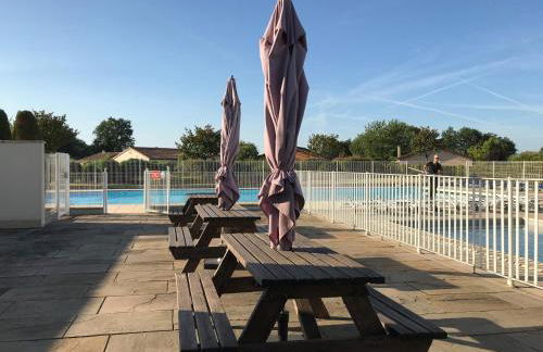 Villa in Les Forges with Pool & Golf Access - Foto 15