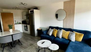 Chic 2-bed Flat - Coop Live & Ethiad - Foto 2