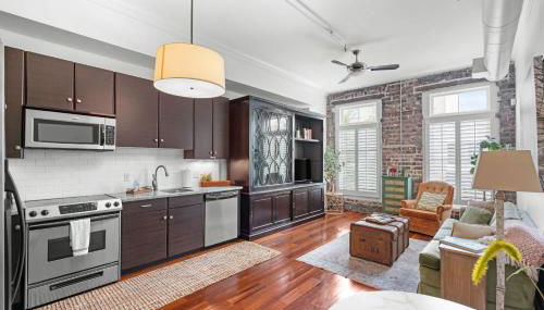 Knockout Loft- Near Plant Riverside - Foto 5