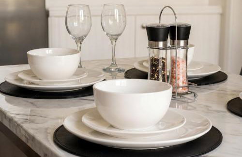 Stylish 3-Bed Home - 5 min walk to ExCeL - Free Parking - Near O2 & Canary Wharf - Photo 27