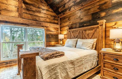 Modern Barn with Hot Tub, Game Room & Sleeps 14 - Foto 37