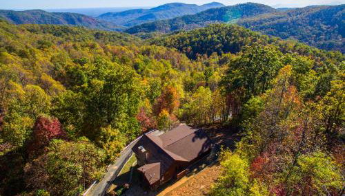 Dancing Bears Cabin Breathtaking Sunrise Mountain Views! - Foto 2