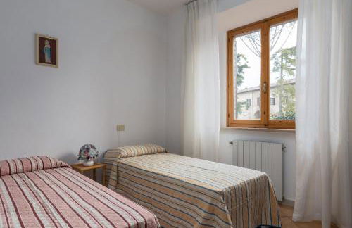 Enchanting Flat with Patio in Abbadia a Isola - Foto 18