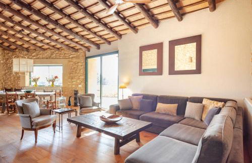 Masía La Torre Historia Encanto y Naturaleza a Solo 10 Minutos de Sitges Gran comodidad, Vista a los Viñedos en un pueblo autentico - Foto 20