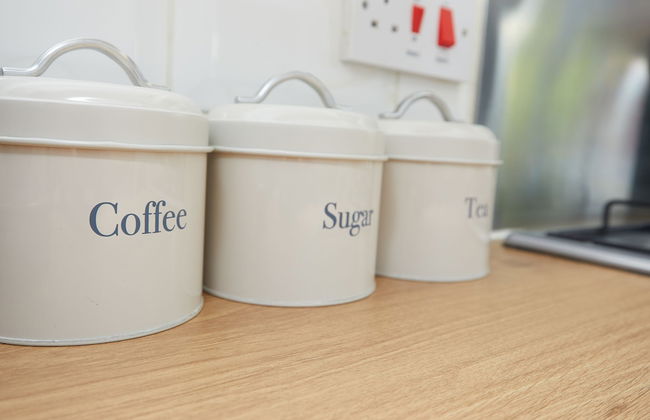 2 Bed Derby House- Parking - Rolls Royce - Foto 20