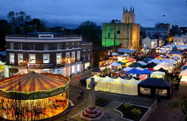 Luxurious Victorian Villa With Parking, Sleeps six - Photo 34