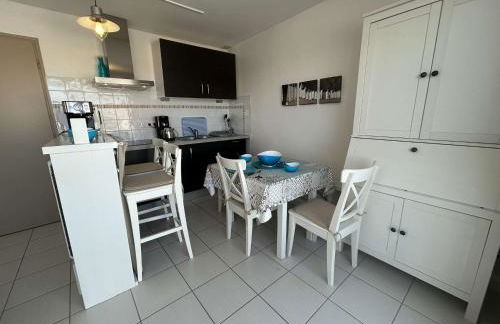 Appartement 2 pièces avec balcon et parking privé - FR-1-224B-71 - Foto 8