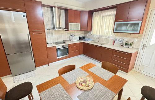 Luxury Countryside House - Photo 23