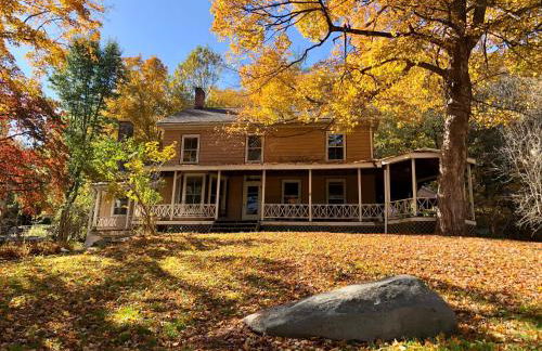 Slumberland at the River's Edge - Foto 1