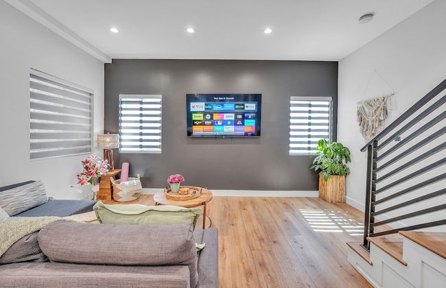 Luxe Townhome | Newly-Built - Foto 19