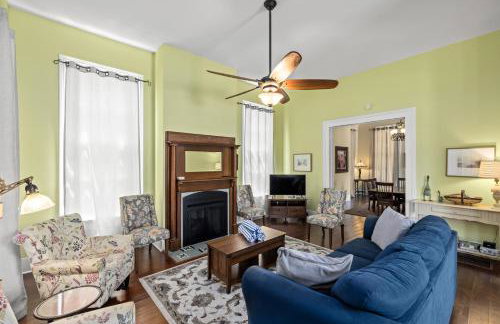 Your 1878 historic Shaw House awaits - Foto 19