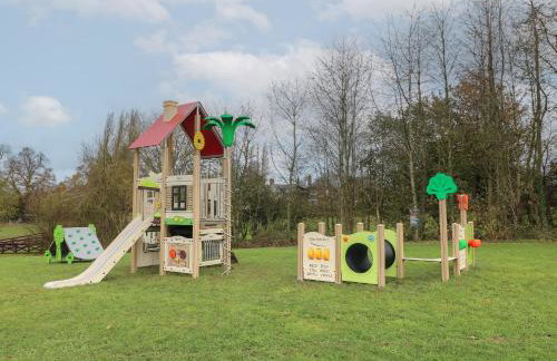 Swan Lodge - Photo 27