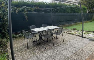 HōM - Appartamento fino a 7 posti letto comodo al centro storico, al casello A1 e alla Stazione AV - Photo 26