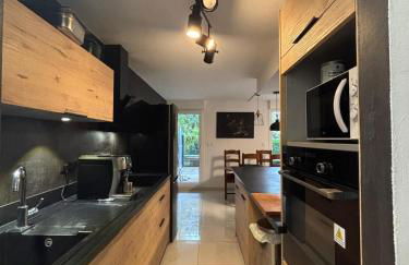 Large Modern Apartment - Terrace - Parking - Foto 11