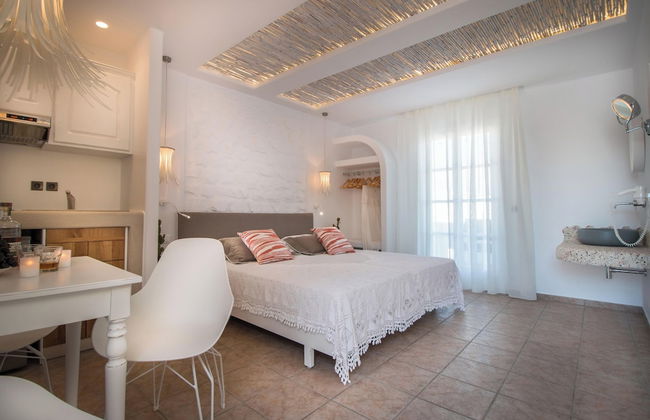 Spiros Hotel - Photo 53