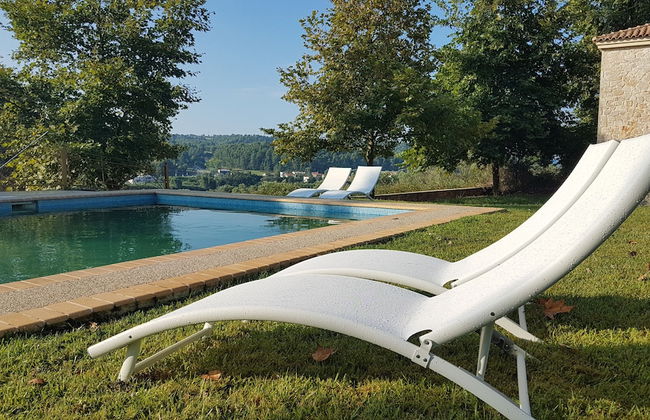 Luxurious Stone House in Elani - Photo 20