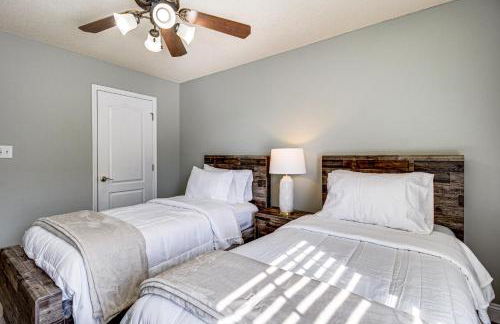 Work-Friendly Madison Home Near Research Park - Photo 21