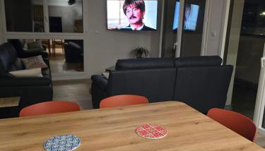 Appartement cosy près de Sceneo et Auchan au dessus du fleuriste Bellafleur - Foto 3