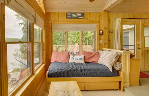 Waterfront Raymond Vacation Rental with Boat Dock! - Foto 9