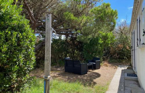 Maison vendéenne rénovée, accès direct plage, terrasses, BBQ, parking gratuit - FR-1-336-123 - Foto 22