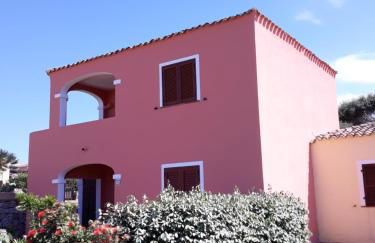 casa rosa nel residence mirice con piscina ,wifi,climatizzatore - vicino al mare - Photo 1