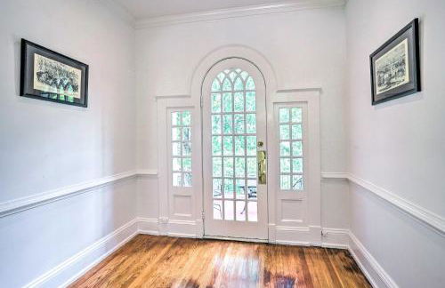 Majestic Richmond Apt with Tranquil Koi Pond! - Foto 18