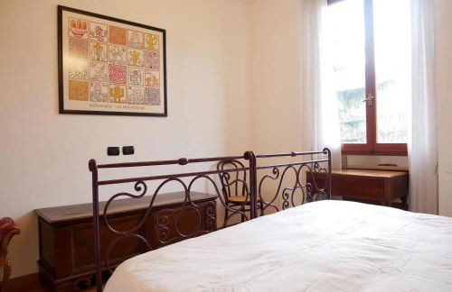 GuestHost - Raffaella splendido bilo x4 - Photo 20