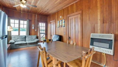 Sandy Beach and Sunset Views Cedarville Cabin 3! - Foto 4