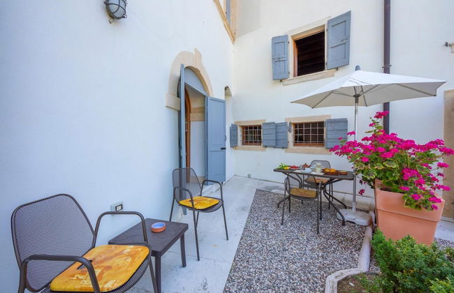 Villa Faccioli Limone With Shared Pool - Foto 23